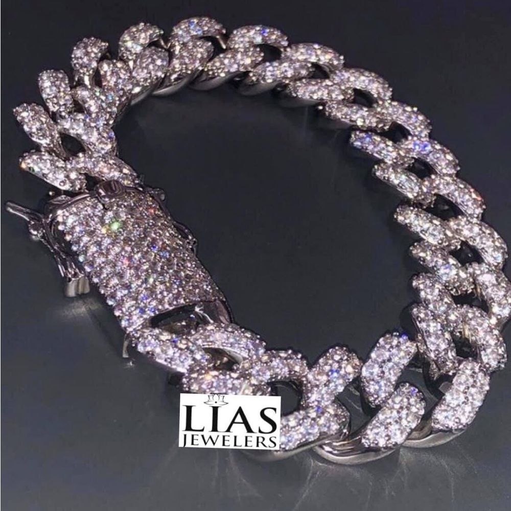 New 18k white gold filled Cuban link bracelet